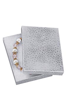 Silver Cotton-Filled Jewelry Boxes Silver Cotton-Filled Jewelry Boxes
